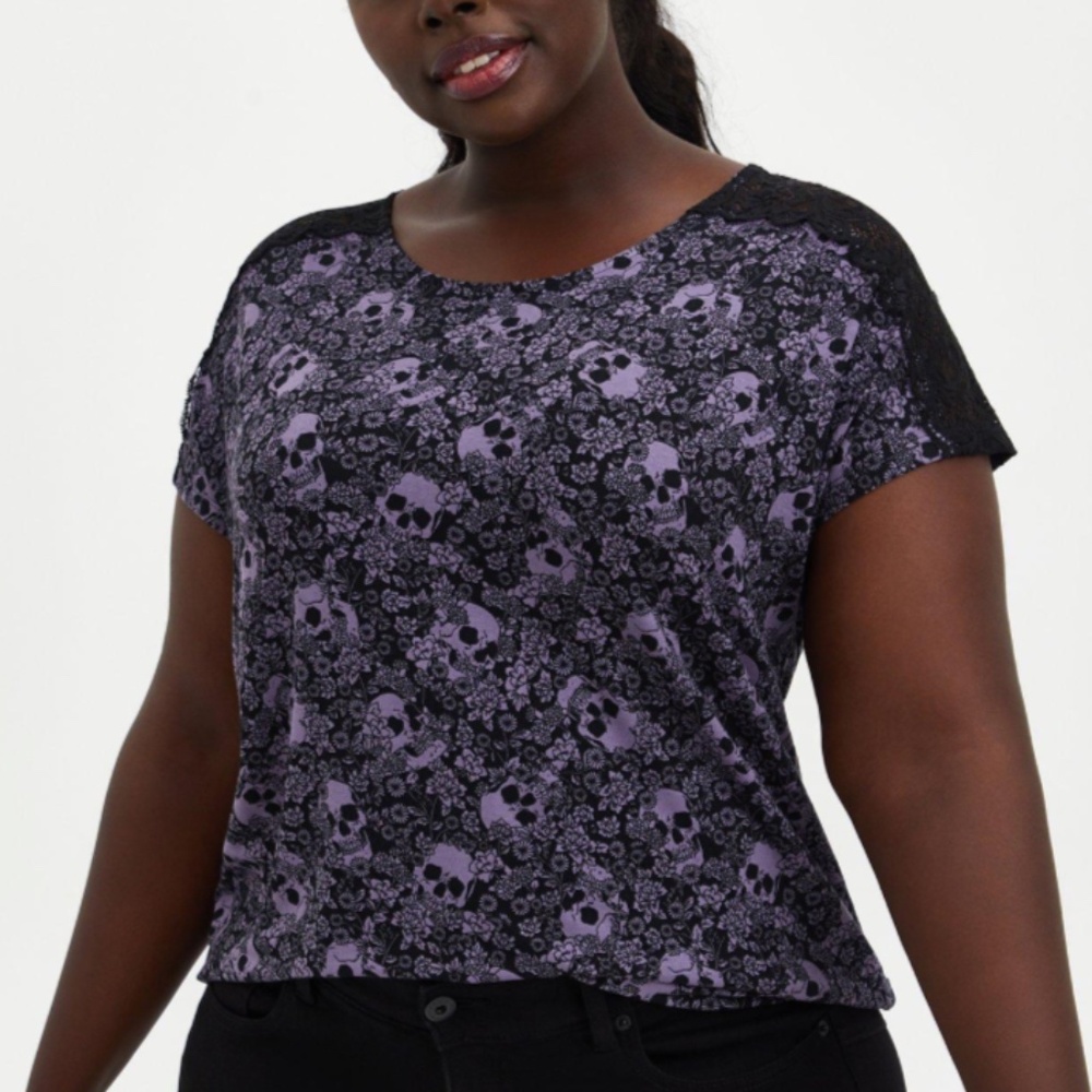 Torrid - Relaxed Super Soft Crew Neck Lace Inset Purple Skull Dolman Sleve - 4X
